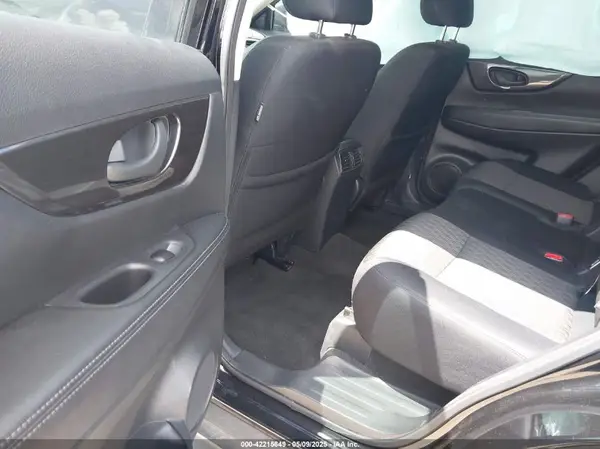 5N1AT2MT8LC776919 2020 NISSAN ROGUE - Image 8
