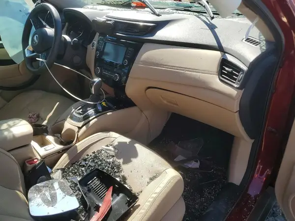 5N1AT2MT8LC802550 2020 NISSAN ROGUE - Image 8