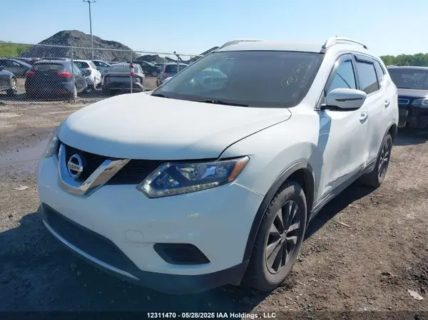 5N1AT2MT9GC735673 2016 NISSAN ROGUE - Image 2