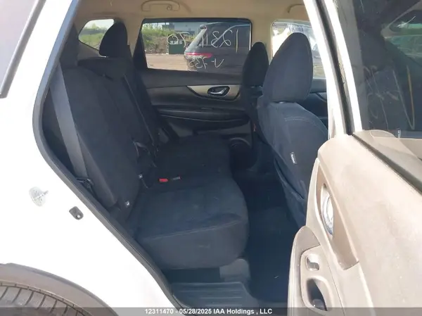 5N1AT2MT9GC735673 2016 NISSAN ROGUE - Image 8