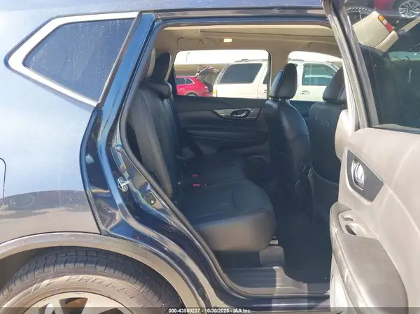 5N1AT2MT9GC760654 2016 NISSAN ROGUE - Image 8