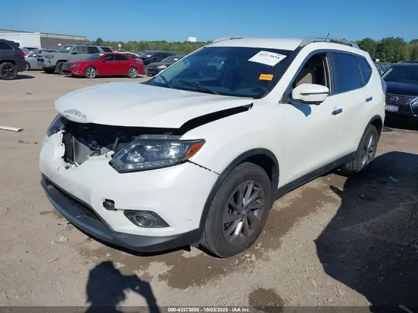 5N1AT2MT9GC767149 2016 NISSAN ROGUE - Image 2