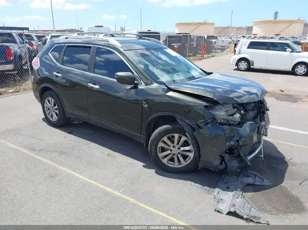5N1AT2MT9GC789913 2016 NISSAN ROGUE - Image 1
