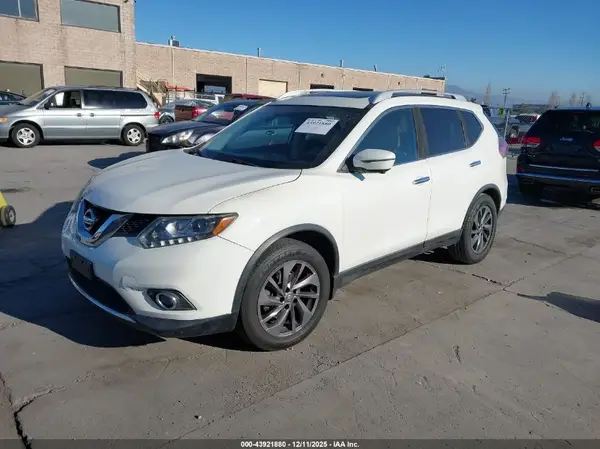 5N1AT2MT9GC795937 2016 NISSAN ROGUE - Image 2
