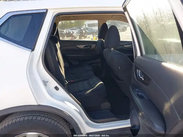 5N1AT2MT9GC814048 2016 NISSAN ROGUE - Image 8