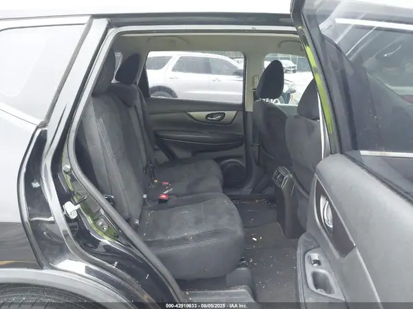 5N1AT2MT9GC818150 2016 NISSAN ROGUE - Image 8