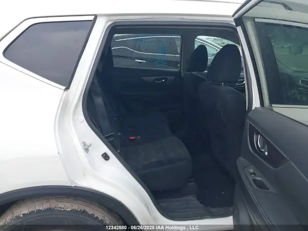 5N1AT2MT9GC820691 2016 NISSAN ROGUE - Image 8