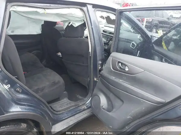 5N1AT2MT9GC876856 2016 NISSAN ROGUE - Image 8