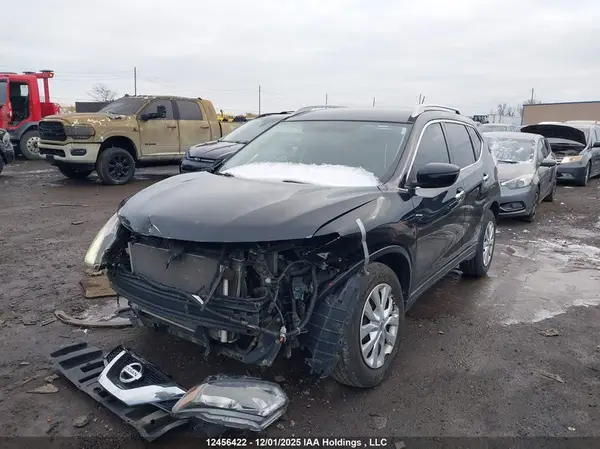 5N1AT2MT9GC882785 2016 NISSAN ROGUE - Image 2