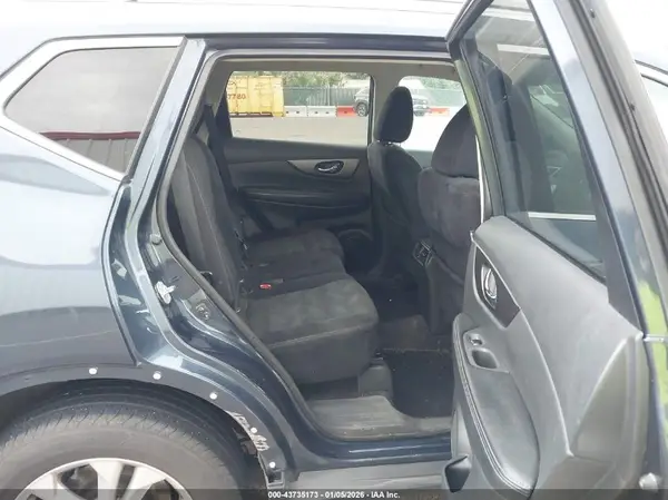 5N1AT2MT9GC892037 2016 NISSAN ROGUE - Image 8
