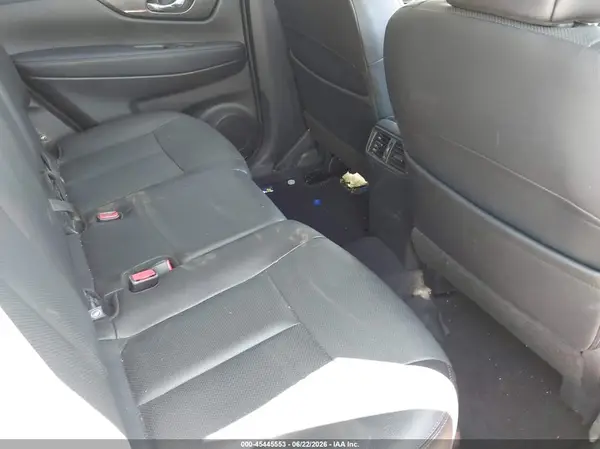 5N1AT2MT9GC921620 2016 NISSAN ROGUE - Image 8
