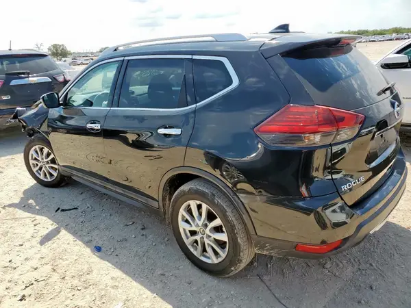 5N1AT2MT9HC733133 2017 NISSAN ROGUE - Image 2