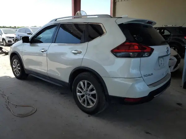 5N1AT2MT9HC740339 2017 NISSAN ROGUE - Image 2