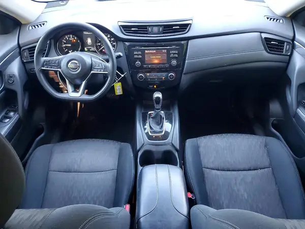 5N1AT2MT9HC741202 2017 NISSAN ROGUE - Image 8