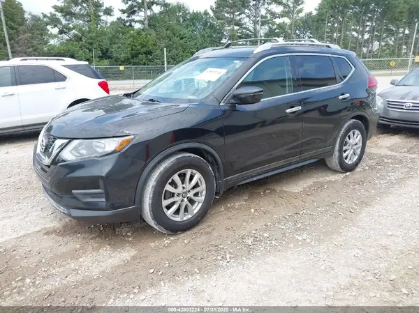 5N1AT2MT9HC746643 2017 NISSAN ROGUE - Image 2