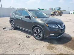 5N1AT2MT9HC747811 2017 NISSAN ROGUE