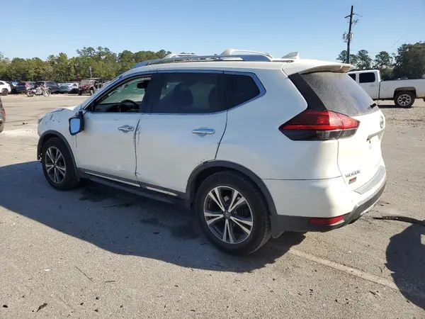 5N1AT2MT9HC751048 2017 NISSAN ROGUE - Image 2