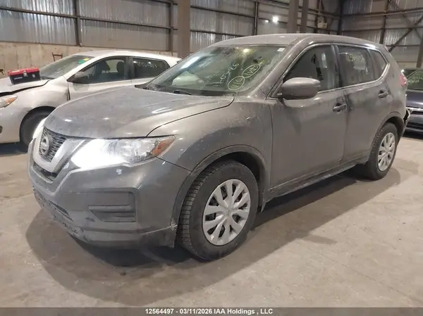 5N1AT2MT9HC751583 2017 NISSAN ROGUE - Image 2