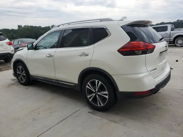 5N1AT2MT9HC760610 2017 NISSAN ROGUE - Image 2