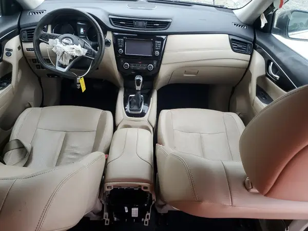 5N1AT2MT9HC760610 2017 NISSAN ROGUE - Image 8