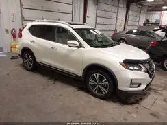 5N1AT2MT9HC761398 2017 NISSAN ROGUE