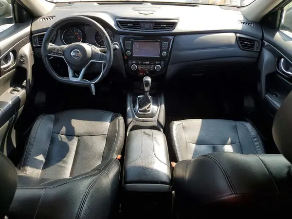 5N1AT2MT9HC761790 2017 NISSAN ROGUE - Image 8