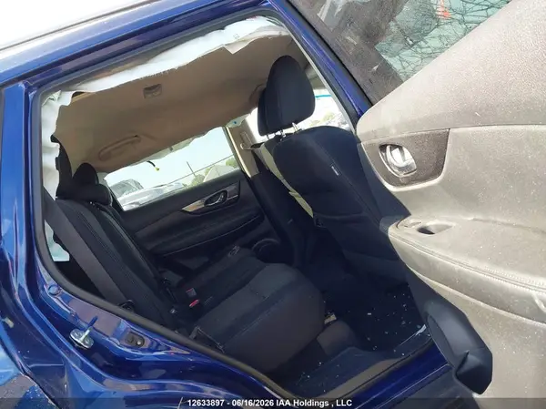 5N1AT2MT9HC768769 2017 NISSAN ROGUE - Image 8