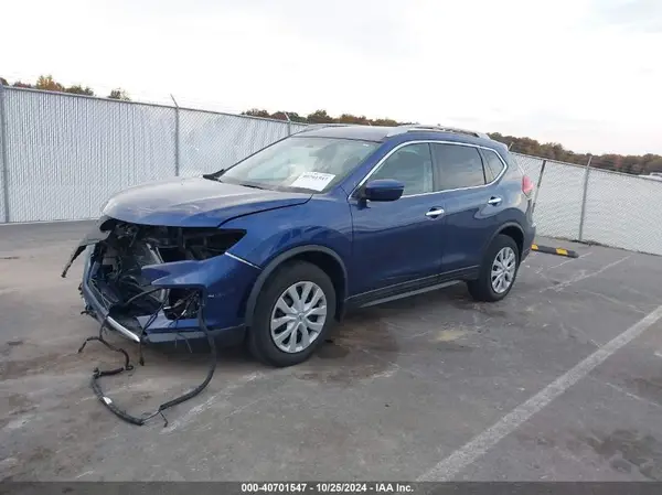 5N1AT2MT9HC773664 2017 NISSAN ROGUE - Image 2