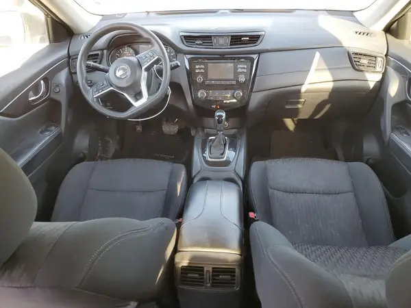 5N1AT2MT9HC777214 2017 NISSAN ROGUE - Image 8