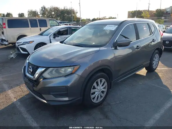 5N1AT2MT9HC778430 2017 NISSAN ROGUE - Image 2