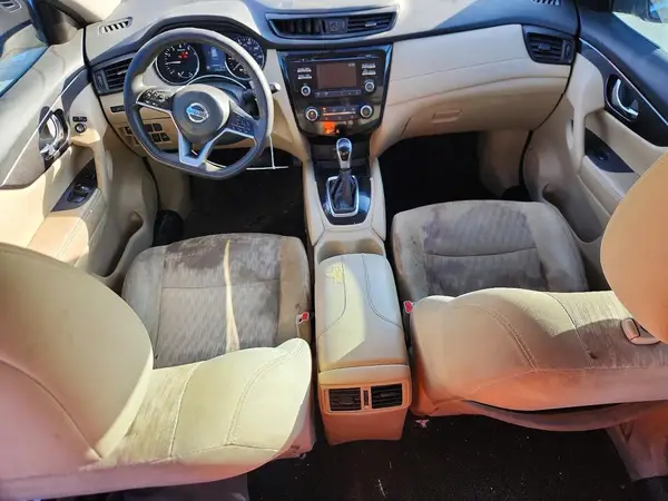 5N1AT2MT9HC784583 2017 NISSAN ROGUE - Image 8