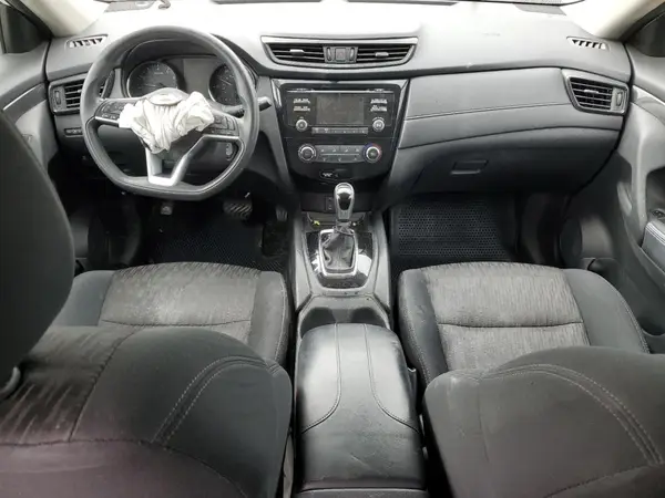 5N1AT2MT9HC790075 2017 NISSAN ROGUE - Image 8