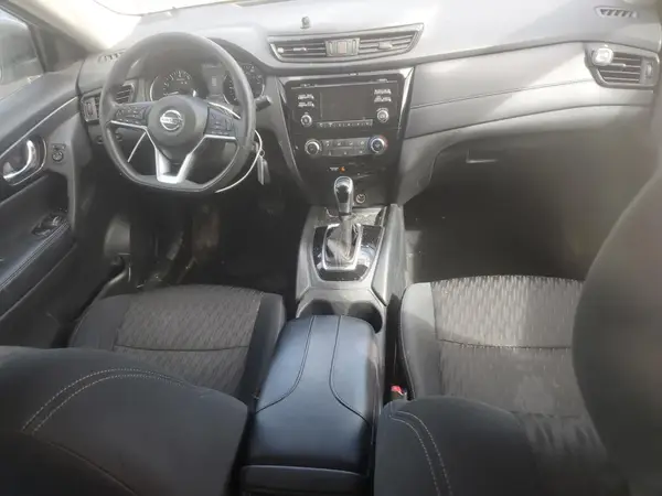 5N1AT2MT9HC796832 2017 NISSAN ROGUE - Image 8