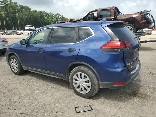 5N1AT2MT9HC811281 2017 NISSAN ROGUE - Image 2
