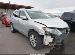 5N1AT2MT9HC825214 2017 NISSAN ROGUE