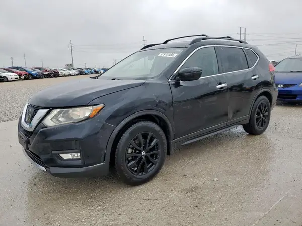 5N1AT2MT9HC826153 2017 NISSAN ROGUE - Image 1