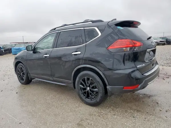 5N1AT2MT9HC826153 2017 NISSAN ROGUE - Image 2