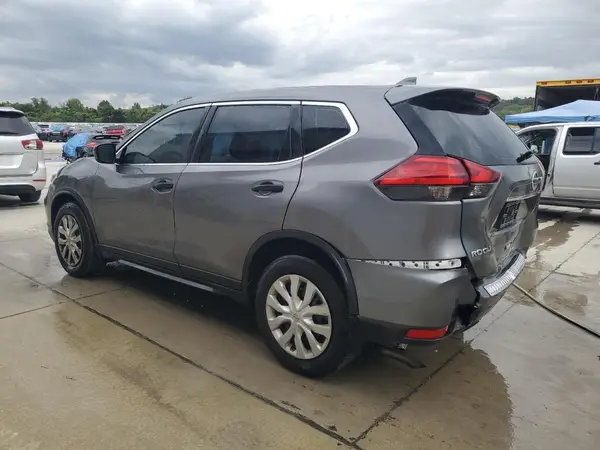 5N1AT2MT9HC832583 2017 NISSAN ROGUE - Image 2