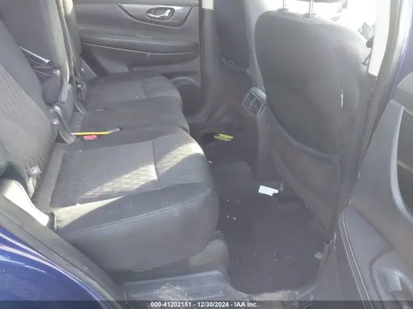 5N1AT2MT9HC839775 2017 NISSAN ROGUE - Image 8