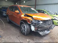 5N1AT2MT9HC839811 2017 NISSAN ROGUE