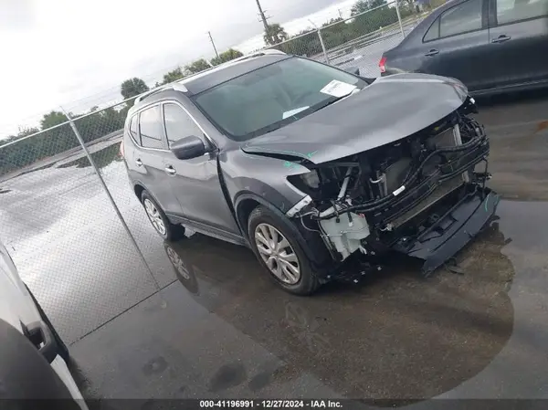 5N1AT2MT9HC841669 2017 NISSAN ROGUE - Image 1