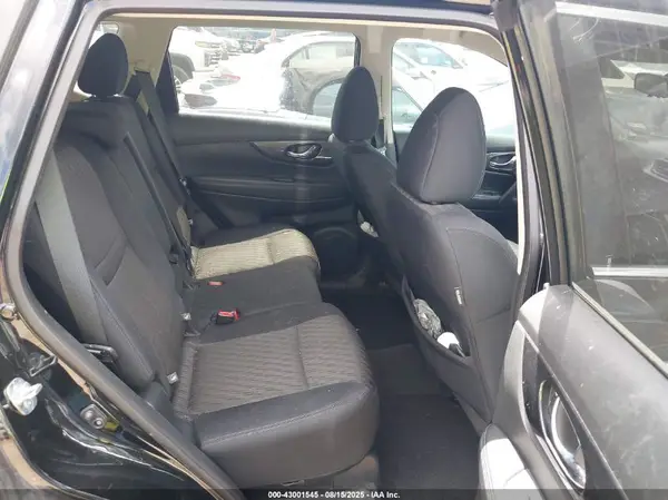 5N1AT2MT9HC842210 2017 NISSAN ROGUE - Image 8