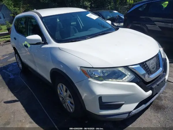 5N1AT2MT9HC846306 2017 NISSAN ROGUE - Image 1