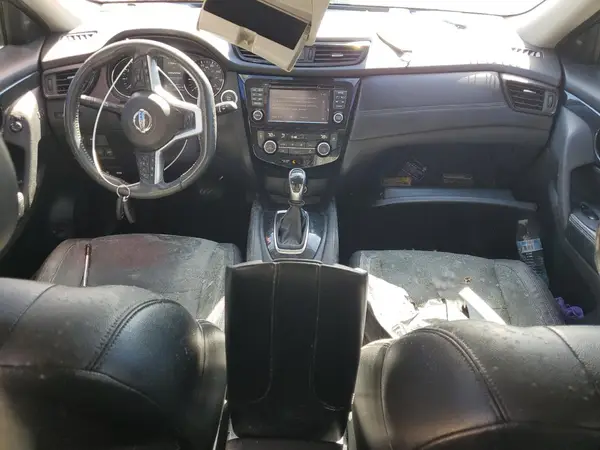 5N1AT2MT9HC860027 2017 NISSAN ROGUE - Image 8