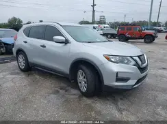 5N1AT2MT9HC862702 2017 NISSAN ROGUE