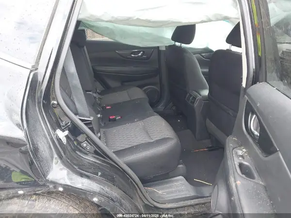 5N1AT2MT9HC869231 2017 NISSAN ROGUE - Image 8