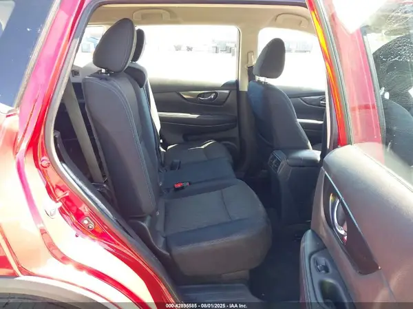 5N1AT2MT9HC872792 2017 NISSAN ROGUE - Image 8