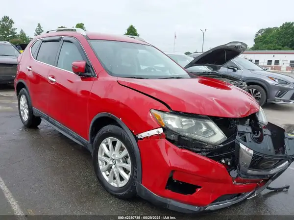 5N1AT2MT9HC875482 2017 NISSAN ROGUE - Image 1