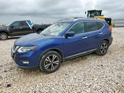 5N1AT2MT9HC877555 2017 NISSAN ROGUE
