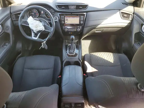 5N1AT2MT9HC881816 2017 NISSAN ROGUE - Image 8